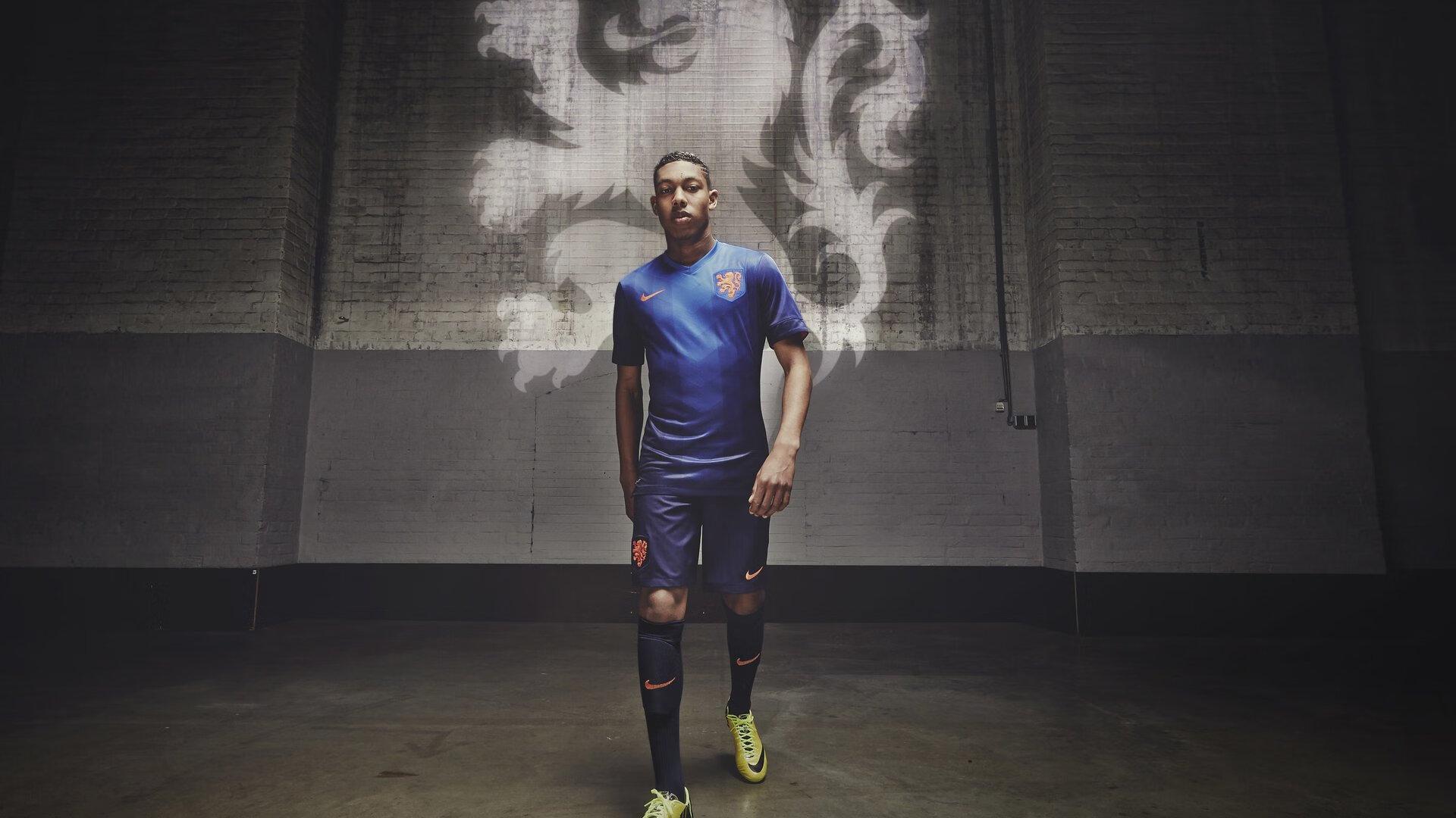 阿莱格里初掌米兰即瞄准亚沙里，佳夫离队或引莱昂尼加盟